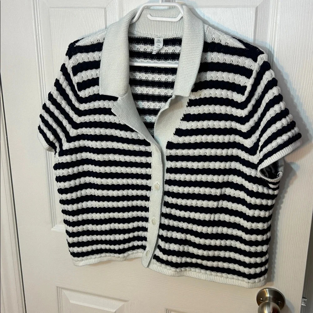 Old Navy Button-Down Crochet Sweater Navy Stripes size XXL - Picture 5 of 9